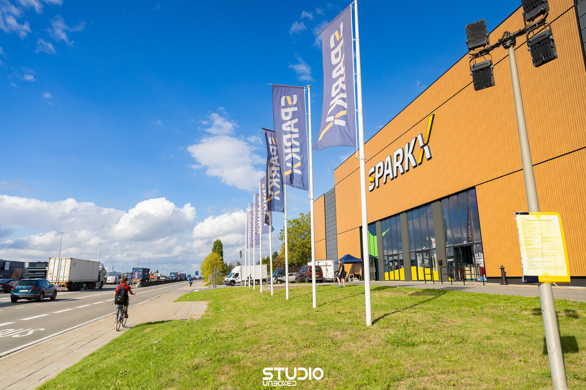 Het gebouw van Sparkx in Schelle, locatie van de teambuilding