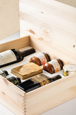 Corporate Gifts & Delicacies