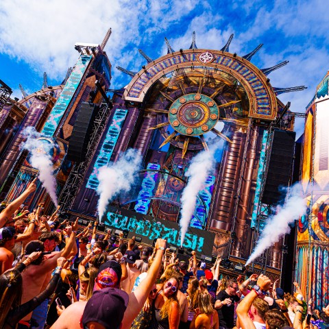 THE QONTINENT - Gallery