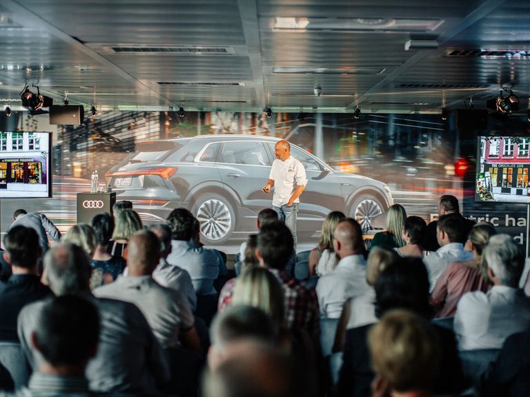 De juiste spreker maakt het verschil: keynotes die uw event onvergetelijk maken