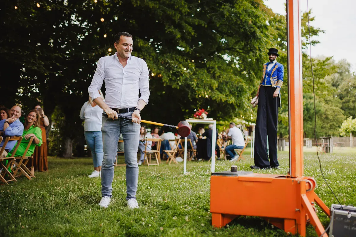 SUMMER CIRCUS - Gallery