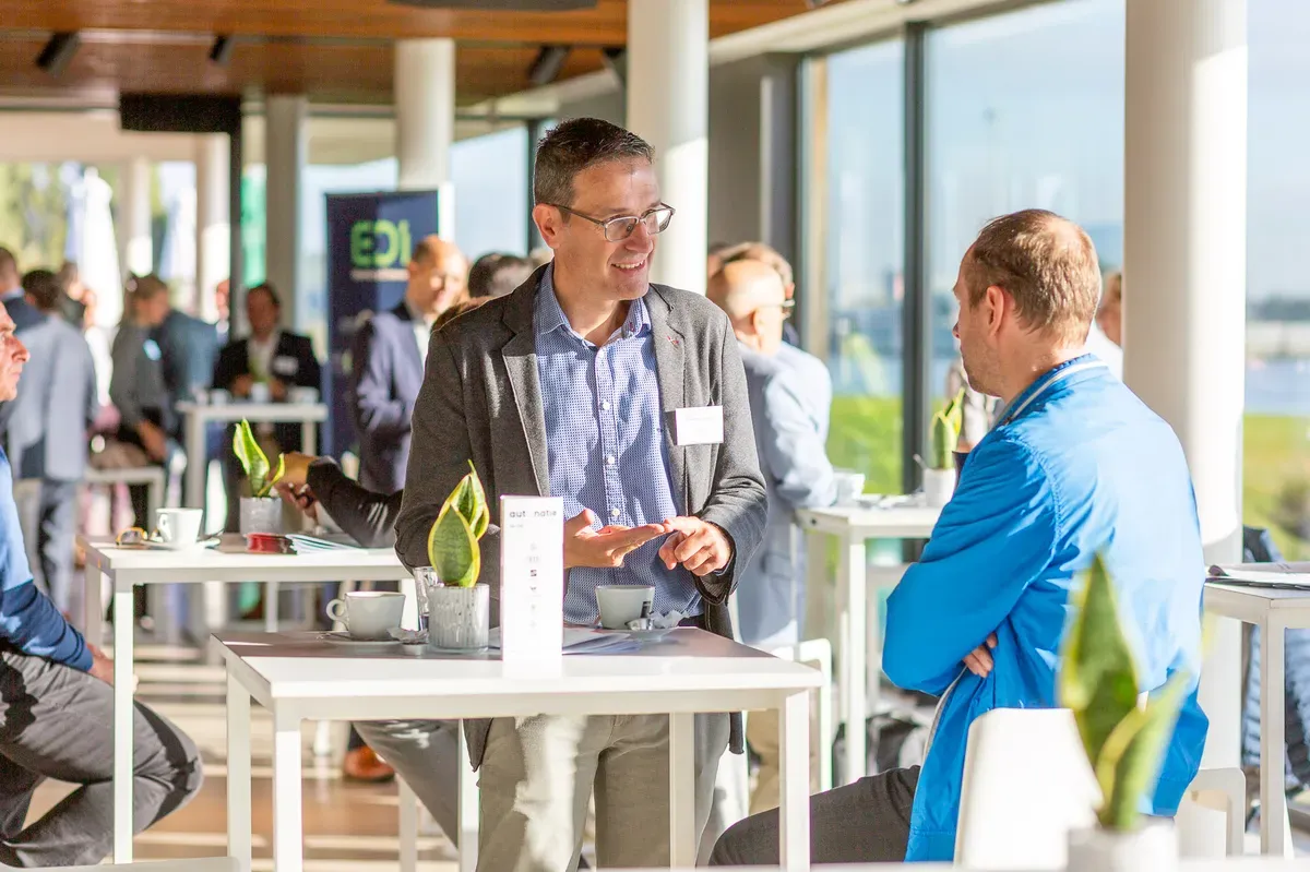 e-XPERIENCE DAY with VIKI Geunes - Gallery